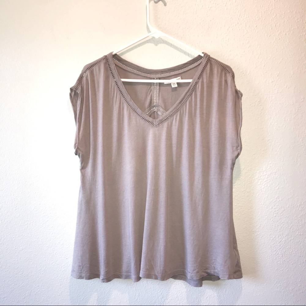 American Eagle Mauve Shirt size Medium